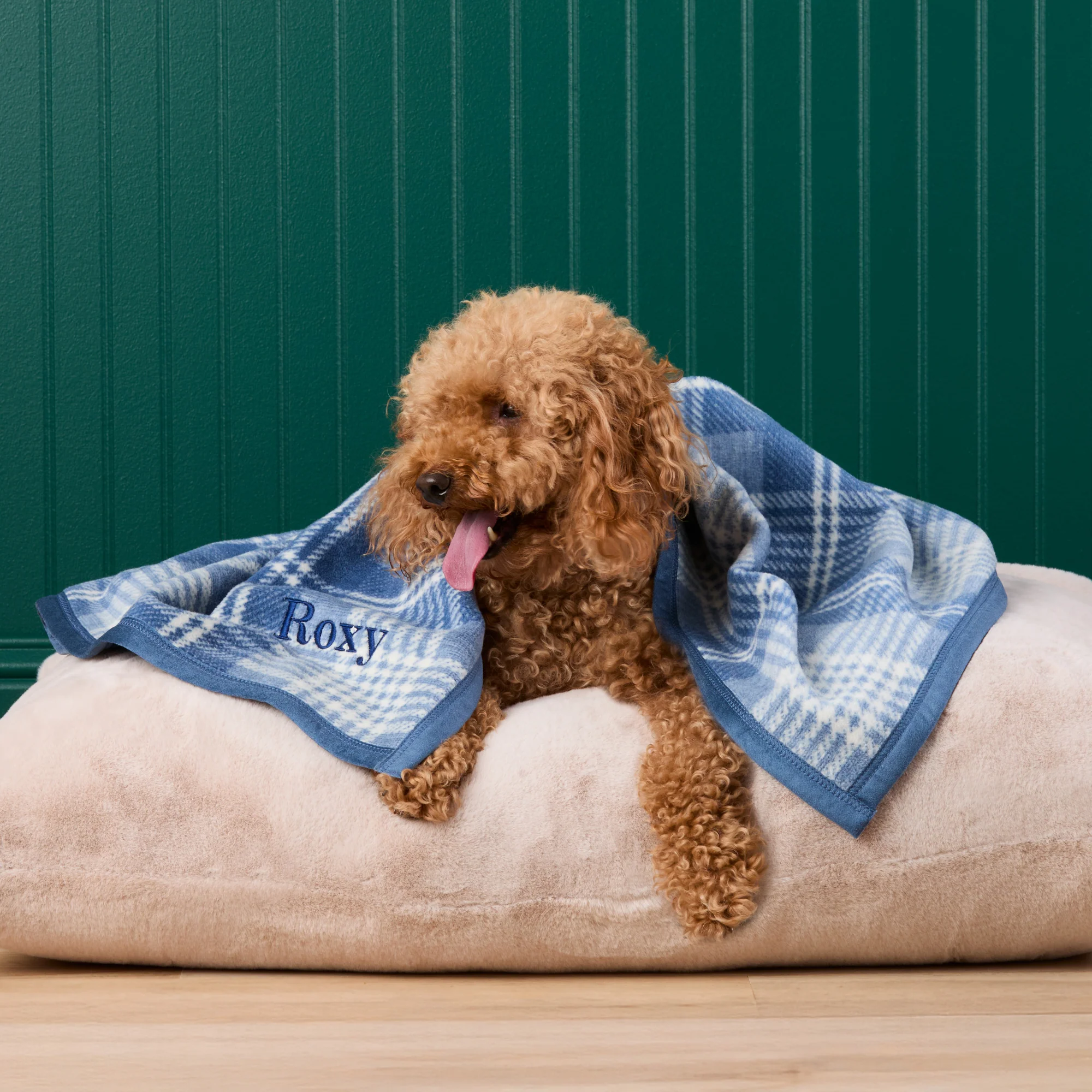Natural Recycled Faux Fur Dog Bed - Image 6