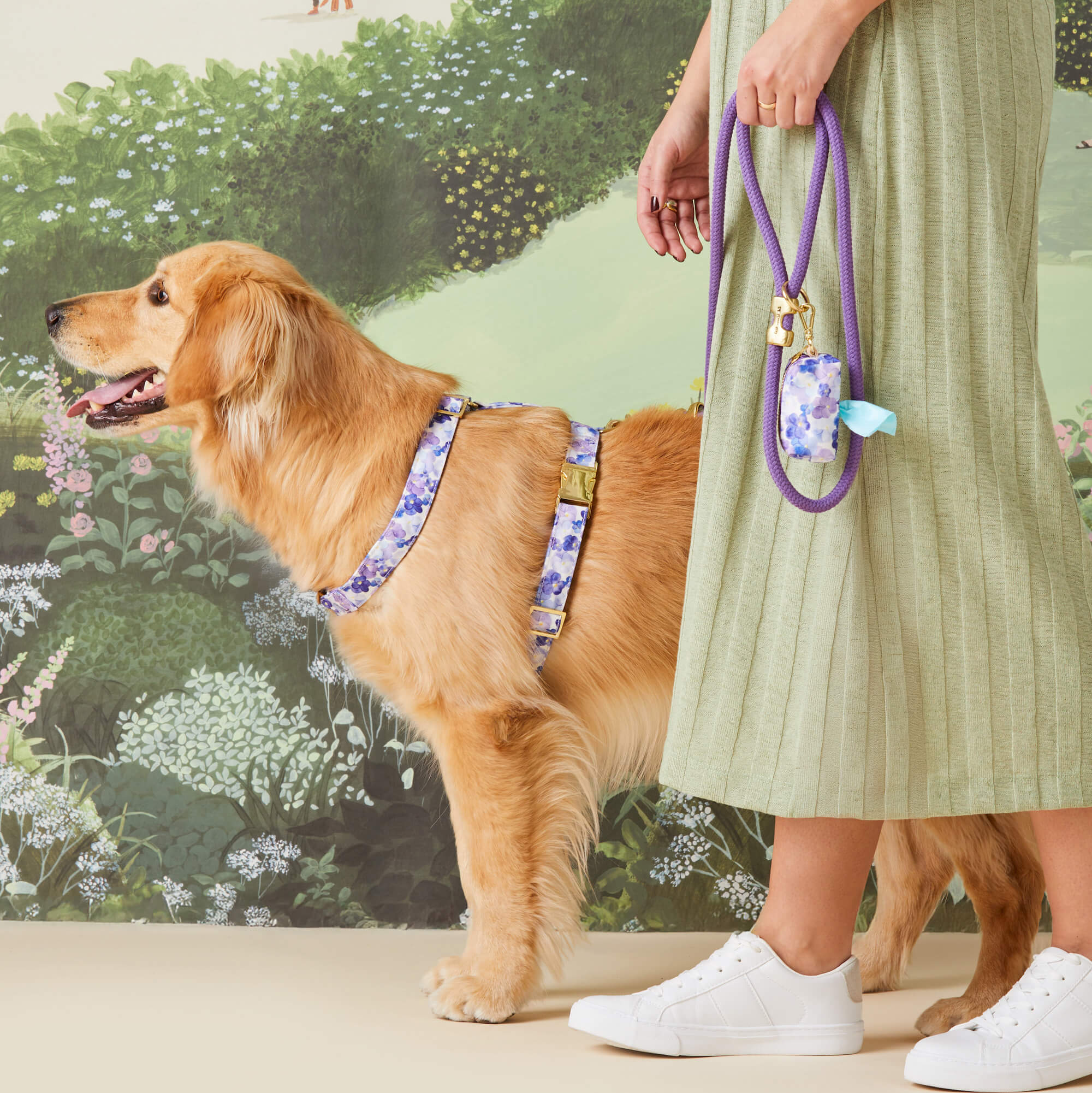 Pressed Pansies Harness Walk Set - Image 4